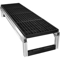 FOUNDATION Open Drainage Modular Aluminum Work Platform Kit, 18" W x 72" D, 400 lbs. Capacity, All-Welded Planification Entrepots Molloy