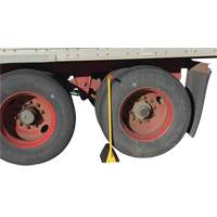 Ergo Handle Wheel Chock, 9-1/4" x 8" x 6", Black KI275 | Planification Entrepots Molloy