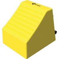 Cale de roue ultra-robuste pour l'exploitation mini&egrave;re Checkers Safety, PEHD, Jaune, 14-1/2" la x 17-1/2" p x 16" h Planification Entrepots Molloy