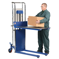 Gerbeur Hefti-Lift, M&eacute;canisme Pompe au pied, Capacit&eacute; de 300 lb, Levage max de 59" Planification Entrepots Molloy