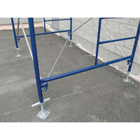 Accessoires pour &eacute;chafaudage - V&eacute;rin ajustable , V&eacute;rin ajustable, 24" la x 24" h Planification Entrepots Molloy
