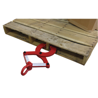 Heavy Duty Pallet Puller, 16 lbs. Weight, 5" Jaw Opening, 6000 lbs. Pulling Capacity, 2" Jaw Height Planification Entrepots Molloy