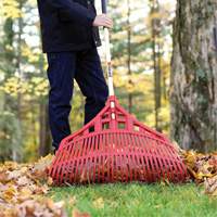 Leaf Rake, 24" Blade, Wood Handle, Plastic Blade Planification Entrepots Molloy