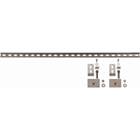 Attache de retenue contre les s&eacute;ismes pour armoire Sure-Grip Ex pour produits inflammables Planification Entrepots Molloy