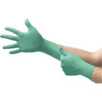 Micro-Touch&reg; Affinity&reg; Examination Gloves, X-Small, Neoprene, 6.3-mil, Powder-Free, Green, Class 2 Planification Entrepots Molloy