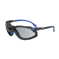 Ensemble de lunettes de s&eacute;curit&eacute; Solus, Lentille Fum&eacute;e, Antibu&eacute;e, R&eacute;pond ou surpasse la norme CSA Z94.3 Planification Entrepots Molloy