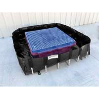 Ultra-IBC Berm&reg; Spill Berm, 400 US gal. Capacity, 6' W x 6' L x 18" H, L-Bracket Planification Entrepots Molloy