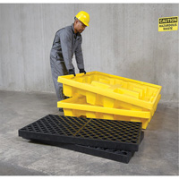 Ultra-Spill Pallet emboitable, 4 barils, Capacit&eacute; de d&eacute;versement 66 gal. US, 51" x 51" x 10" Planification Entrepots Molloy
