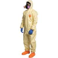 Tychem&reg; 6000 SFR Coverall, Size Small, Khaki Planification Entrepots Molloy