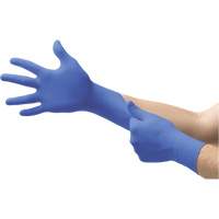 MICROFLEX N21 Disposable Gloves, 6.5/7/Small, Nitrile, 4.7-mil/5.5-mil, Powder-Free, Cobalt, Class 2 Planification Entrepots Molloy