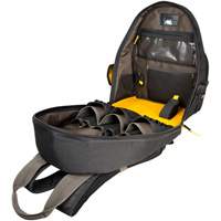 Sacs &agrave; dos pour outils Techgear &agrave; 53 pochettes, 16" lo x 13-1/4" la, Noir, Polyester Planification Entrepots Molloy