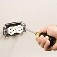 Tournevis Phillips, #2, 8-1/4" l, Prise Coussin&eacute;e Planification Entrepots Molloy
