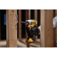 Tournevis &agrave; percussion avec moteur sans balai Xtreme (outil seulement), 1/4", 1450 lb-po Couple max., 12 V, Lithium-ion Planification Entrepots Molloy