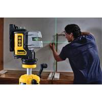 3 Line Green Laser Level UAL171 | Planification Entrepots Molloy