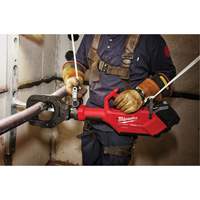 Coupe-c&acirc;ble pour c&acirc;bles souterrains de 5" M18 FORCE LOGIC avec t&eacute;l&eacute;commande sans fil Planification Entrepots Molloy