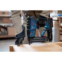 Brushless 18-Gauge Brad Nailer (Tool Only), 18 V, Lithium-Ion Planification Entrepots Molloy