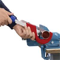 Coupe-tubes KNIPEX TubiX&reg; XL 10-1/4", Capacit&eacute; de 5/64"- 3" Planification Entrepots Molloy