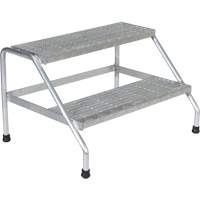 Aluminum Step Stand, 2 Step(s), 32-13/16" W x 24-9/16" L x 20" H, 500 lbs. Capacity VD458 | Planification Entrepots Molloy