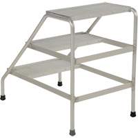 Aluminum Step Stand, 3 Step(s), 22-13/16" W x 34-9/16" L x 30" H, 500 lbs. Capacity VD459 | Planification Entrepots Molloy