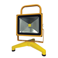 Rechargeable And Portable Floodlights, LED, 30 W, 3000 Lumens, Aluminum Housing Planification Entrepots Molloy