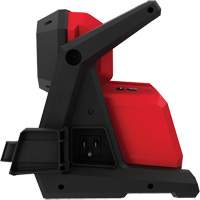 M18 Rover Dual Power Flood Light, LED, 2000/4000/1200 Lumens, Plastic Housing Planification Entrepots Molloy