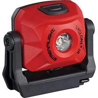 Syclone<sup>®</sup> Jr. Ultra-Compact Rechargeable Work Light, LED, 210 Lumens XJ103 | Planification Entrepots Molloy